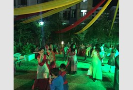 Residents celebrating Dussehra and Dandia at Felicity Emerald 2